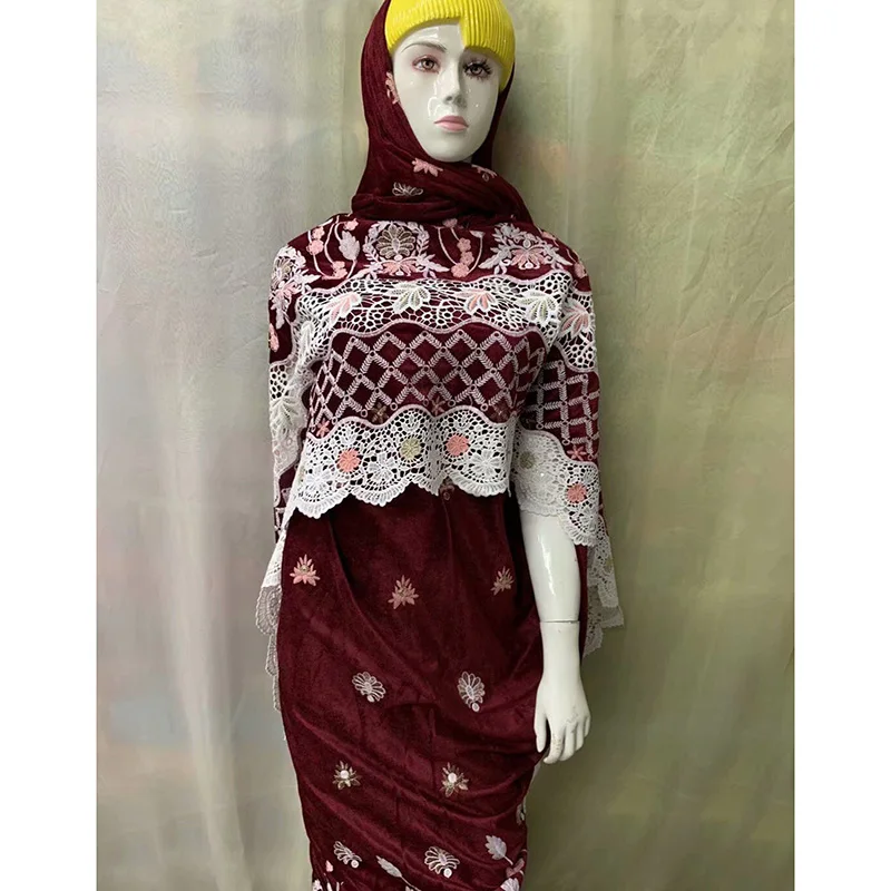 Women dresses water soluble Lace Fabric in white colorful vines pattern B8V32 Top selling good quality velvet lace fabric
Women dresses water soluble Lace Fabric in white colorful vines pattern B8V32 Top selling good quality velvet lace fabric