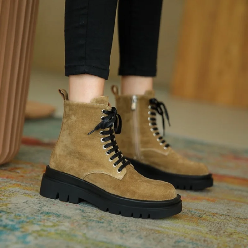 2020 Autumn Boots Women Round Toe and Waterproof Platform Boots Multicolor Optional Genuine Leather Joker Short Boots
2020 Autumn Boots Women Round Toe and Waterproof Platform Boots Multicolor Optional Genuine Leather Joker Short Boots