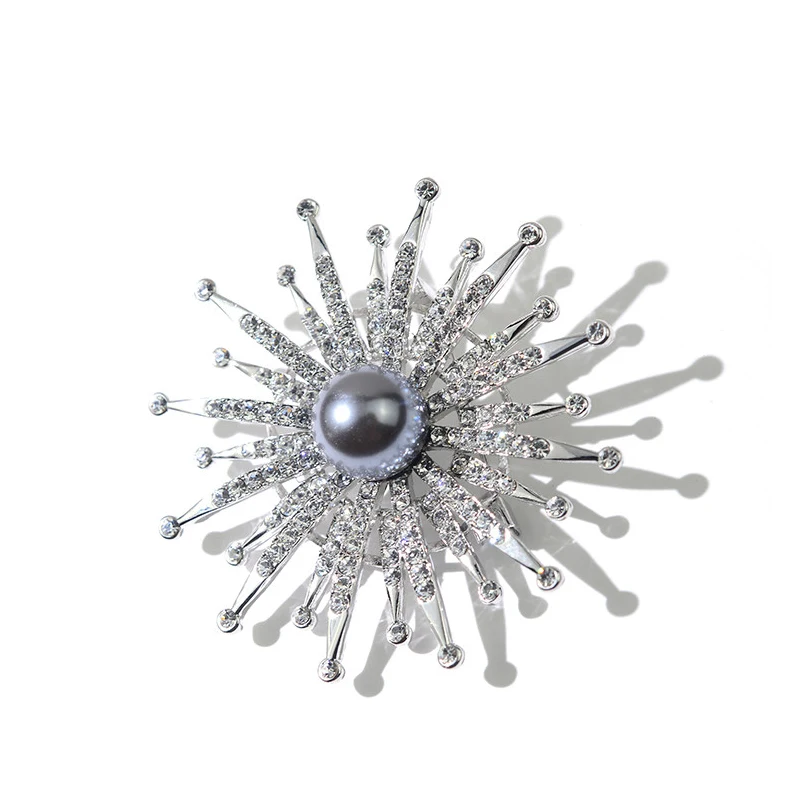 Фото Женская Винтажная брошь в виде цветка с кристаллами | Украшения и аксессуары