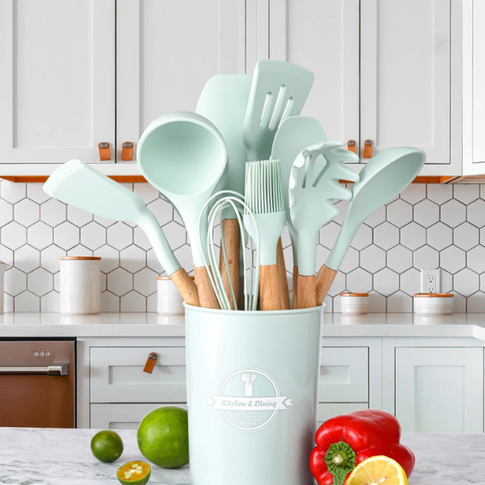 11PCS many colours Silicone Cooking Utensils Set Non-stick Spatula Shovel Wooden Handle Cooking Tools Set With Storage
11PCS many colours Silicone Cooking Utensils Set Non-stick Spatula Shovel Wooden Handle Cooking Tools Set With Storage