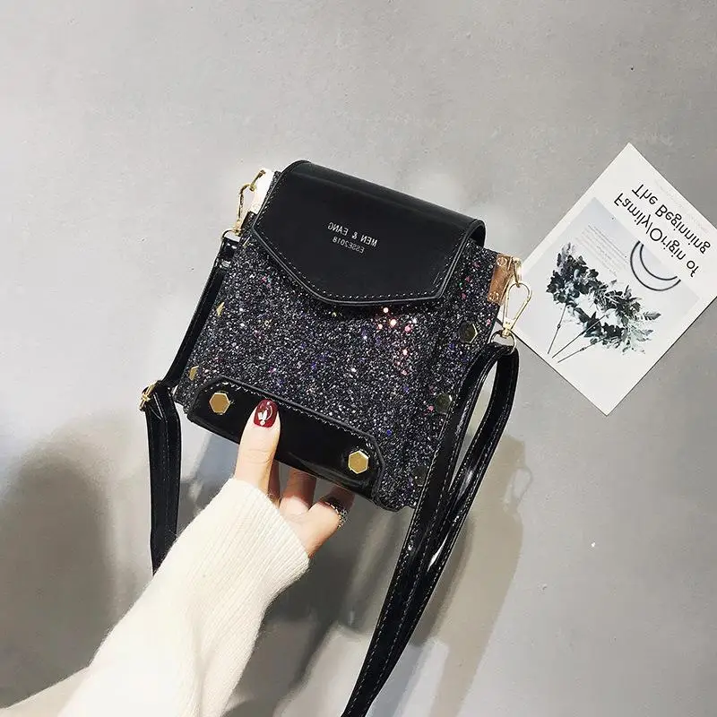 2019 Summer New Small Bag New Wave Korean Version of Autumn and Winter Wild Fashion Simple Sequin All the Rage Shoulder Bag
2019 Summer New Small Bag New Wave Korean Version of Autumn and Winter Wild Fashion Simple Sequin All the Rage Shoulder Bag