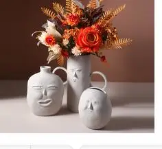EUROPEAN INTERESTING CERAMIC FACE VASE LIVING ROOM DECORATION ARTIFICIAL FLOWER FLOWER ARRANGEMENT TABLE TOP FLOWER VASE HOME
EUROPEAN INTERESTING CERAMIC FACE VASE LIVING ROOM DECORATION ARTIFICIAL FLOWER FLOWER ARRANGEMENT TABLE TOP FLOWER VASE HOME