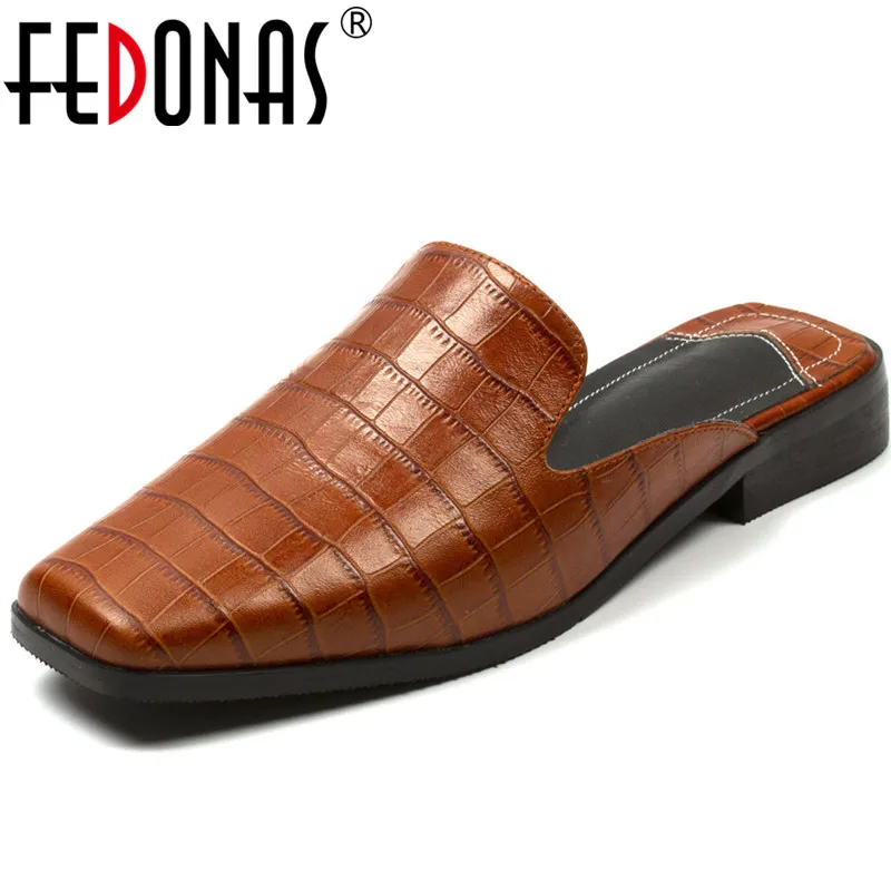 FEDONAS Women Cow Leather Sandals Flip Flop Half Slippers Narrow Band 2020 Summer New Fashion Square Toe Shallow Shoes Woman
FEDONAS Women Cow Leather Sandals Flip Flop Half Slippers Narrow Band 2020 Summer New Fashion Square Toe Shallow Shoes Woman