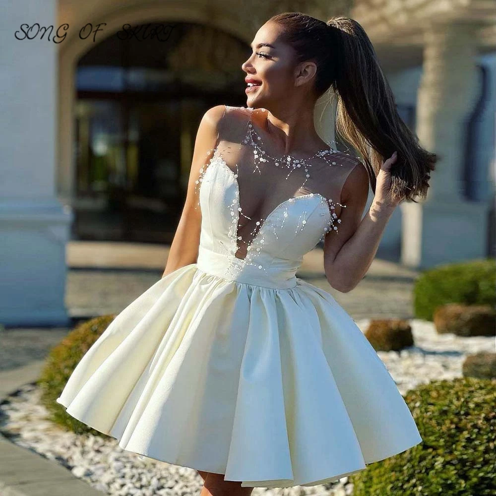 

Beading White Homecoming Dresses Elegance V Neck A-line Mini Women Graduation Prom Party Cocktail Gowns Vestidos De Fiesta