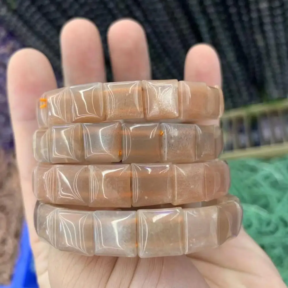 natural sunstone/moonstone/Labradorite stone beads bracelet natural gem stone jewelry bangle for woman for gift wholesale !
natural sunstone/moonstone/Labradorite stone beads bracelet natural gem stone jewelry bangle for woman for gift wholesale !