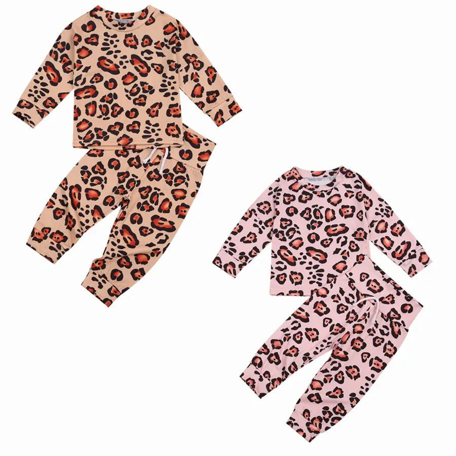 Infant Baby Two-piece Clothes Set, 0-24M Boys Girls Kid Leopard Printed Pattern Round Collar Casual Top + Long Pants Suit Outfit
Infant Baby Two-piece Clothes Set, 0-24M Boys Girls Kid Leopard Printed Pattern Round Collar Casual Top + Long Pants Suit Outfit