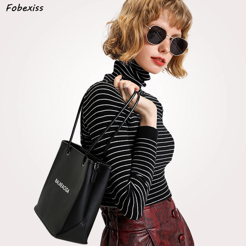 Knitted Kurtleneck Sweater Skinny Korean Style Woman Striped Pullover Sweater 2019 Autumn Winter Woman High Elastic Slim Jumpers
Knitted Kurtleneck Sweater Skinny Korean Style Woman Striped Pullover Sweater 2019 Autumn Winter Woman High Elastic Slim Jumpers