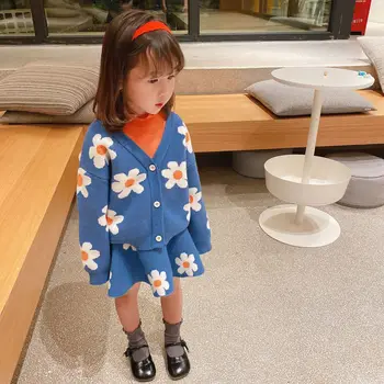 2020 Autumn and Winter New Products Girls Children's Suit Two-piece Flower Sweater Cardigan + Half Skirt Suit Girl Clothes
2020 Autumn and Winter New Products Girls Children's Suit Two-piece Flower Sweater Cardigan + Half Skirt Suit Girl Clothes