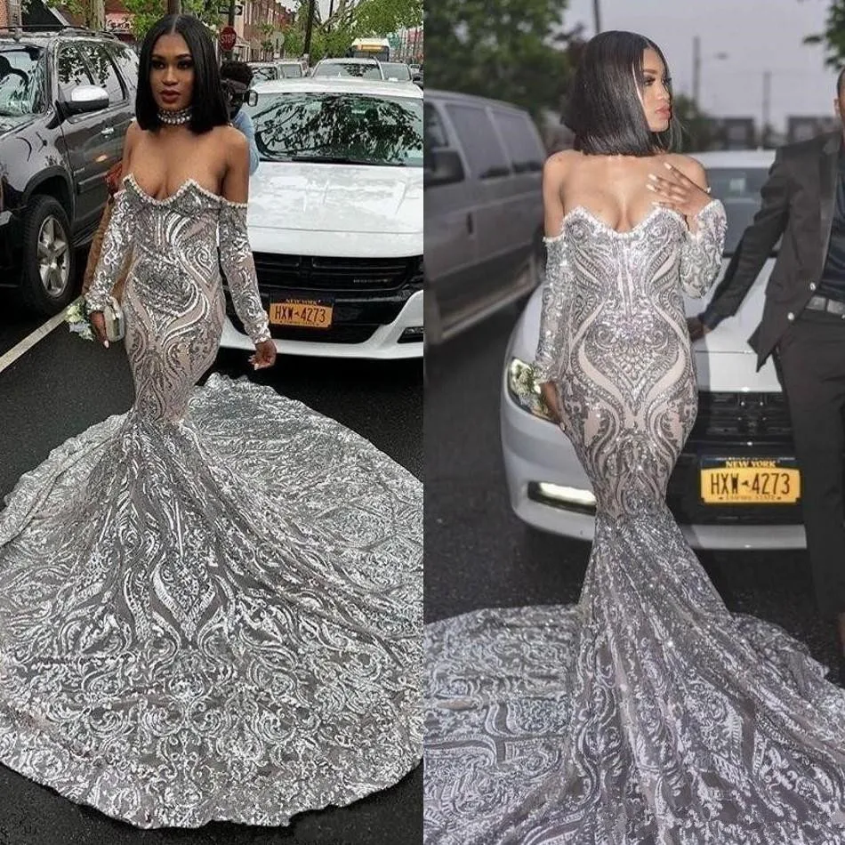 Sparkly Silver Sequins Applique Evening Reflective Dresses African Black Girls Long Sleeve Mermaid court Train Prom Dress
Sparkly Silver Sequins Applique Evening Reflective Dresses African Black Girls Long Sleeve Mermaid court Train Prom Dress