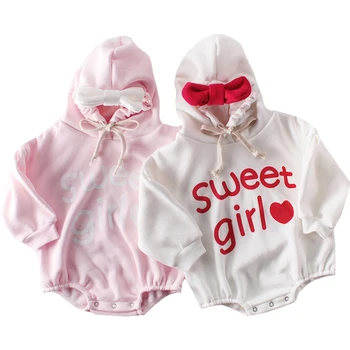 2020 New Spring Korean Version Of Baby Cute Girl's Cap Crawling Suit Casual Rompers Overalls And Children's Clothes baby rompers
2020 New Spring Korean Version Of Baby Cute Girl's Cap Crawling Suit Casual Rompers Overalls And Children's Clothes baby rompers