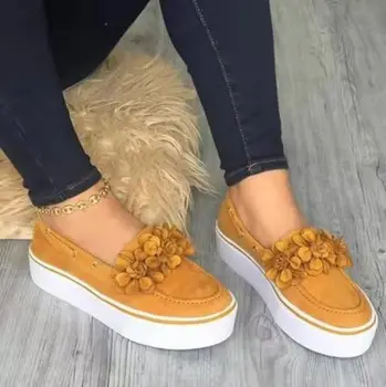2020 Autumn Women Platform Shoes Suede Fashion Slip On Ladies Flat Shallow Female Soft Comfortable Casual Female Moccasins 
2020 Autumn Women Platform Shoes Suede Fashion Slip On Ladies Flat Shallow Female Soft Comfortable Casual Female Moccasins