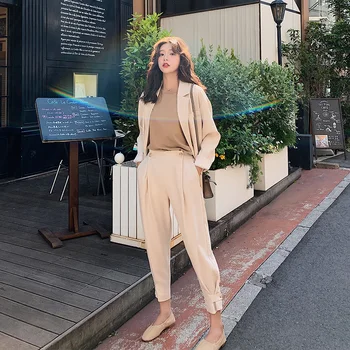Autumn fashion casual suit jacket beam pants two piece set women 2019 autumn high quality office lady 2 piece set women B584
Autumn fashion casual suit jacket beam pants two piece set women 2019 autumn high quality office lady 2 piece set women B584