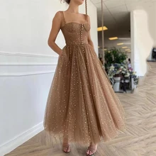 Sparkly Starry Evening Dress 2021 A-Line Tea-Length Sweetheart Sleeveless Zipper Button Backless Tulle Short Party Prom Gown
Sparkly Starry Evening Dress 2021 A-Line Tea-Length Sweetheart Sleeveless Zipper Button Backless Tulle Short Party Prom Gown