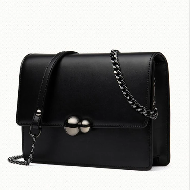 New Fashion Female Crossbody Bags Simple Lock Solid Genuine Leather Small Square Shoulder Bags Messenger Female Purse Bag
New Fashion Female Crossbody Bags Simple Lock Solid Genuine Leather Small Square Shoulder Bags Messenger Female Purse Bag
