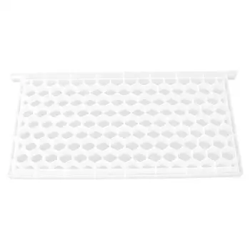 1pc Bee Feeder Practical Durable Multi-Hole Feeding Design Tool Bee Feeding Supply Farmer Accessory For Farm Outside Outdoor
1pc Bee Feeder Practical Durable Multi-Hole Feeding Design Tool Bee Feeding Supply Farmer Accessory For Farm Outside Outdoor