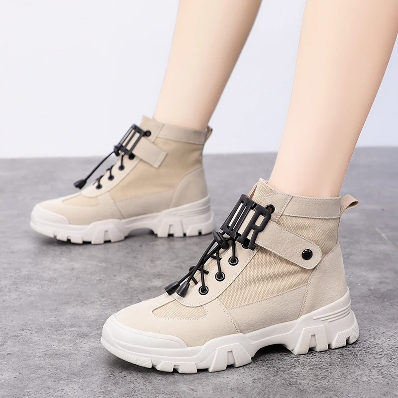 Fashion Women Martin Boots Autumn Winter Platform Boots Women Retro Canvas Upper Breathable Non Slip Booties Botines Mujer 2019
Fashion Women Martin Boots Autumn Winter Platform Boots Women Retro Canvas Upper Breathable Non Slip Booties Botines Mujer 2019