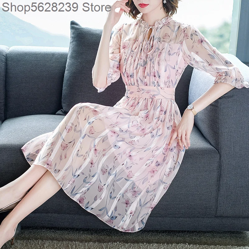 Pink Floral Chiffon Dress 2020 Autumn Half Sleeve Waist Slimming Temperament Medium Length Money Skirt Female Chao
Pink Floral Chiffon Dress 2020 Autumn Half Sleeve Waist Slimming Temperament Medium Length Money Skirt Female Chao