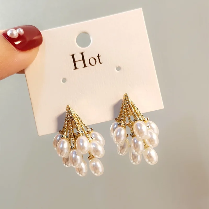 Fashion Personality Baroque Pearl 925 Silver Needle Earrings Retro Wheat Ear Design Ear Drop for Female Fine Jewelry Accessories
Fashion Personality Baroque Pearl 925 Silver Needle Earrings Retro Wheat Ear Design Ear Drop for Female Fine Jewelry Accessories