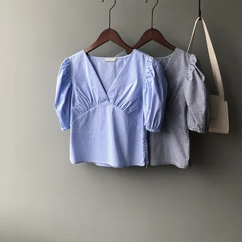 2020 Women Small Plaid Blouses Sexy V-Neck Puff Sleeve Women Cotton Blouses Cropped Tops Blusas Roupa Feminina Outwear
2020 Women Small Plaid Blouses Sexy V-Neck Puff Sleeve Women Cotton Blouses Cropped Tops Blusas Roupa Feminina Outwear