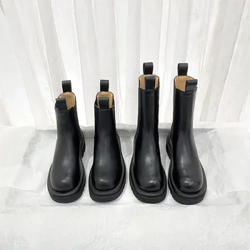 type of smokepipe lazy muffin boots medium pipe the same net red British thick bottom thick heel Chelsea
type of smokepipe lazy muffin boots medium pipe the same net red British thick bottom thick heel Chelsea