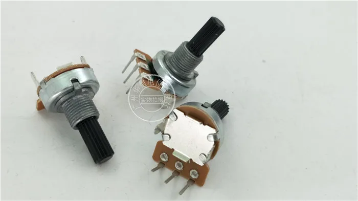 Original new 100% 161 vertical single potentiometer B10K handle with thread length 20MM WH0171-1A (SWITCH)
Original new 100% 161 vertical single potentiometer B10K handle with thread length 20MM WH0171-1A (SWITCH)
