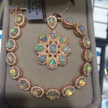 100% NATURAL ETHIOPIAN WELO FIRE OPAL 925 silver Bracelet Pendant Set
100% NATURAL ETHIOPIAN WELO FIRE OPAL 925 silver Bracelet Pendant Set