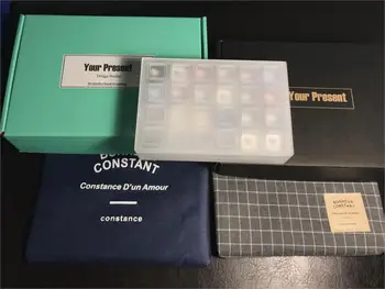 2.5cm Acrylic Keycaps Universal Storage Box For OEM SA Mechanical Gaming Keyboard Resin ABS PBT Metal Keycaps Compartment Case
2.5cm Acrylic Keycaps Universal Storage Box For OEM SA Mechanical Gaming Keyboard Resin ABS PBT Metal Keycaps Compartment Case