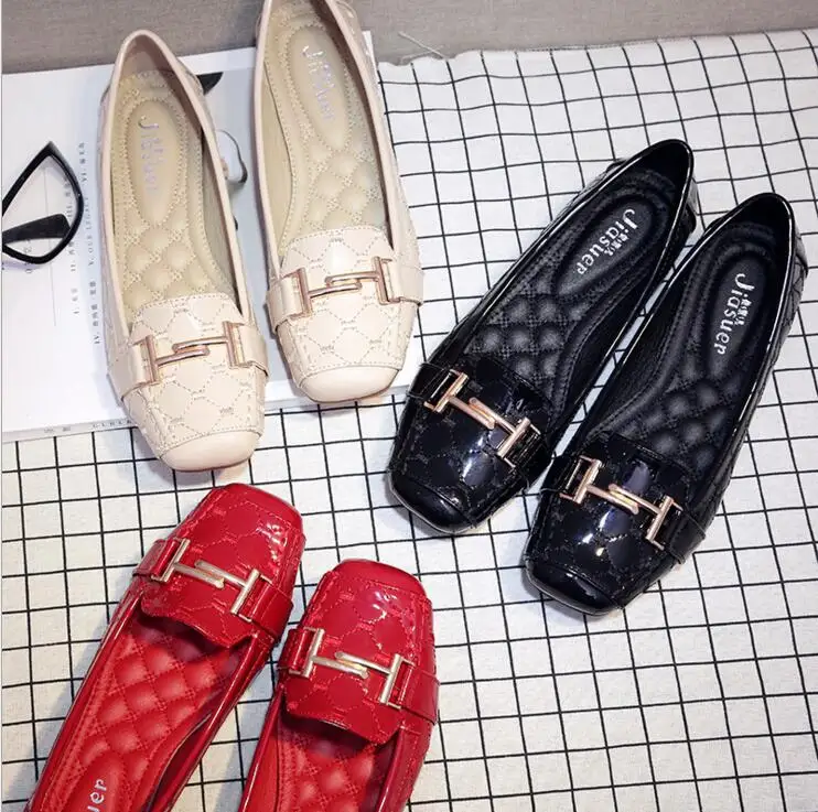 2019 spring summer New women fashion comfortable shallow slip-on casual shoes flats loafers 
2019 spring summer New women fashion comfortable shallow slip-on casual shoes flats loafers