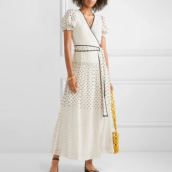 2020 Summer Dot Print Long Style Elegant Women Dress V-neck Puff Sleeve Drawstring Bow Draped Patchwork Ruffles Dress
2020 Summer Dot Print Long Style Elegant Women Dress V-neck Puff Sleeve Drawstring Bow Draped Patchwork Ruffles Dress