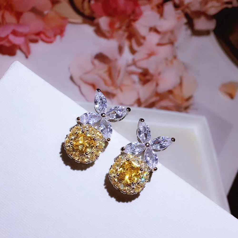 2019 Hot brand S925 pure silver flower ear nails set zircon high-quality gold earringtrend fashion cute prom women's earrings 
2019 Hot brand S925 pure silver flower ear nails set zircon high-quality gold earringtrend fashion cute prom women's earrings