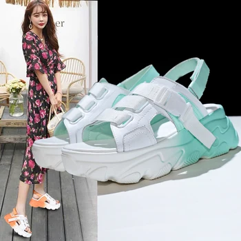 Leather platform sandals female summer 2020 new fashion leisure sports wild breathable wear-resistant old shoes Z770
Leather platform sandals female summer 2020 new fashion leisure sports wild breathable wear-resistant old shoes Z770