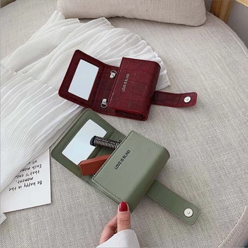 INS Mini Chain Lipstick box with Mirror Cosmetic Bag PU Compact Carry With Mirror Lipstick Storage Box Powder Bag Cosmetic Bag
INS Mini Chain Lipstick box with Mirror Cosmetic Bag PU Compact Carry With Mirror Lipstick Storage Box Powder Bag Cosmetic Bag