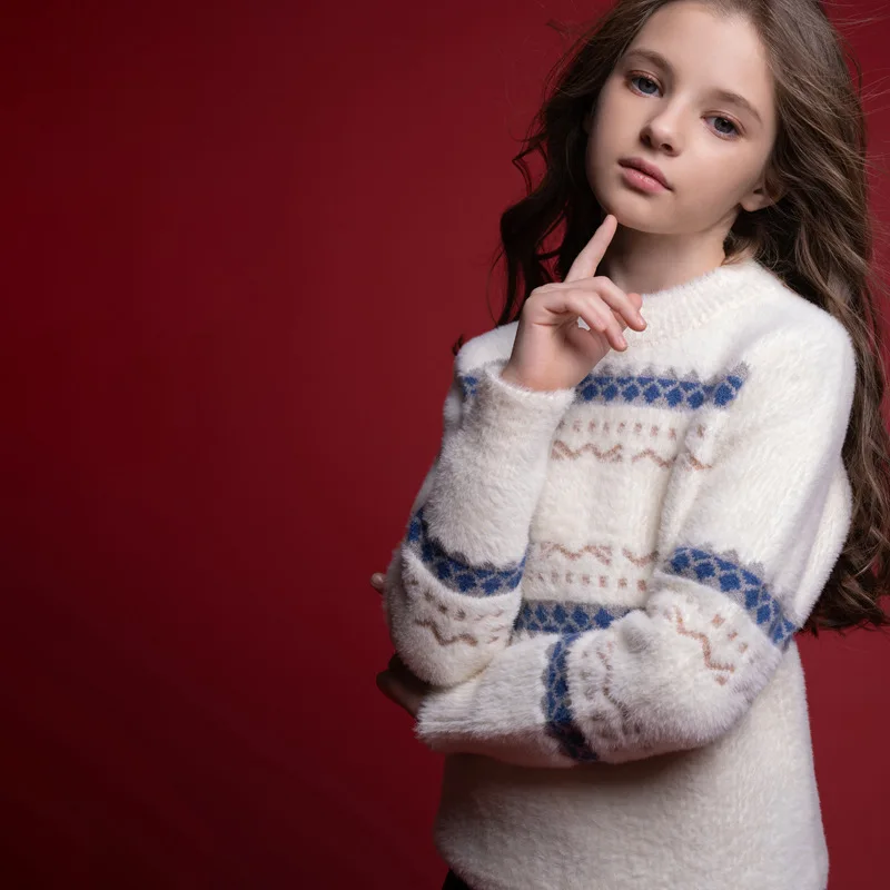 Girls Sweater Big Children New Year Winter Pullover Sweater Thick Warm Soft Sweater for Teenagers Kids School Girls Clothes Tops
Girls Sweater Big Children New Year Winter Pullover Sweater Thick Warm Soft Sweater for Teenagers Kids School Girls Clothes Tops