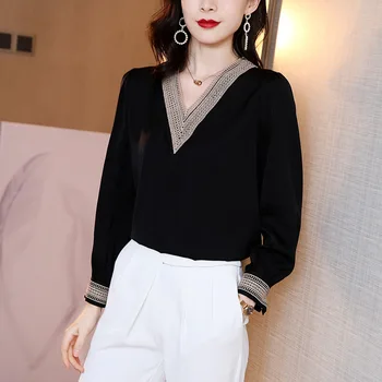 Embroidered Silk Shirts 2020 Summer New Style Black V-neck Long Sleeve Loose Slimming Satin Versatile Tops WOMEN'S Dress
Embroidered Silk Shirts 2020 Summer New Style Black V-neck Long Sleeve Loose Slimming Satin Versatile Tops WOMEN'S Dress