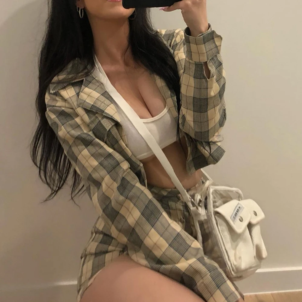 Europe Time-limited Full And The 2019 Autumn Women's New Plaid Long-sleeved Suit Collar Cardigan Bag Hip Split Skirt Set
Europe Time-limited Full And The 2019 Autumn Women's New Plaid Long-sleeved Suit Collar Cardigan Bag Hip Split Skirt Set