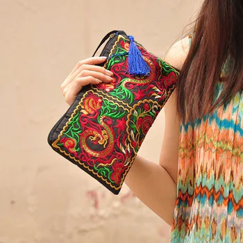 Vintage Embroidered Purses Women Shopping Hand Bags Flowers Embroidery Lady Day Cluthes Versatile Handmade Ethnic Clutch Bags
Vintage Embroidered Purses Women Shopping Hand Bags Flowers Embroidery Lady Day Cluthes Versatile Handmade Ethnic Clutch Bags