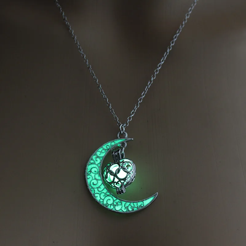 Светящееся ожерелье светящееся в темноте модное с подвеской Сейлор сердце Луна