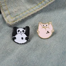 

Cute Pink Panda Metal Drip Oil Brooches Cute Black Panda Lapel Enamel Pin Cool Backpack Badges Corsage Fashion Jewelry Gift