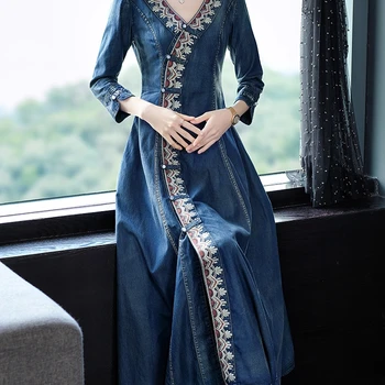 Vista descolada e confortável com o vestido jeans feminino S-5XL da SELAITAILYE 11 TIYIHAILEY Free Shipping Fashion S-4XL Dress Women Long Maxi V-neck Chinese Style Three Quarter Embroidery Single Breasted Dress