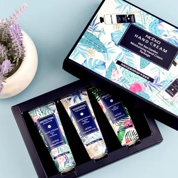 3pcs/set Hand Cream Plant Extract Fragrance Moisturizing Autumn and Winter Moisturizing Whitening and Preventing Dryness
3pcs/set Hand Cream Plant Extract Fragrance Moisturizing Autumn and Winter Moisturizing Whitening and Preventing Dryness