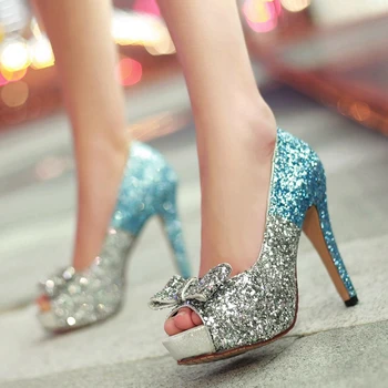 KarinLuna Brand Design Large Size 43 Sequined Cloth Women Sandals Thin Heel Platform Butterfly-knot Summer Party Woman Shoes
KarinLuna Brand Design Large Size 43 Sequined Cloth Women Sandals Thin Heel Platform Butterfly-knot Summer Party Woman Shoes