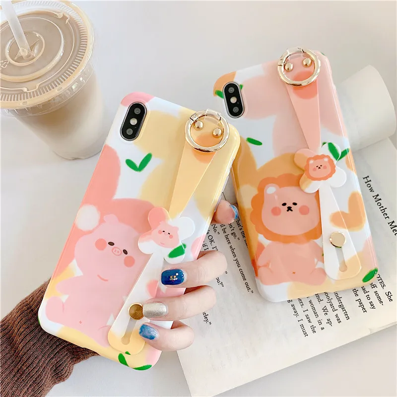 Cartoon Pig Painting Phone Case For iphone X XR XS Max Case For iphone 6 6s 7 8 plus Wrist Strap Stand Cute Glossy Soft Cases
Cartoon Pig Painting Phone Case For iphone X XR XS Max Case For iphone 6 6s 7 8 plus Wrist Strap Stand Cute Glossy Soft Cases