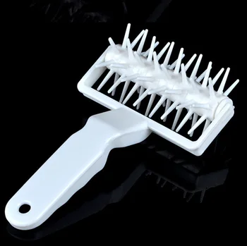 Creative Baking Tool Pizza Needle Roller Pizza Punch Needle Wheel Cookie round Needle
Creative Baking Tool Pizza Needle Roller Pizza Punch Needle Wheel Cookie round Needle