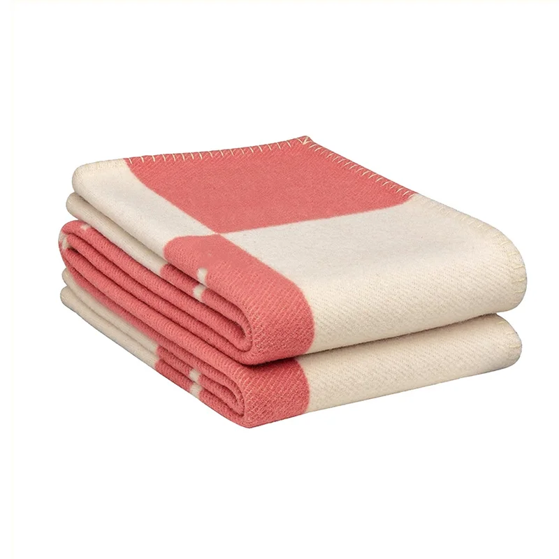 Practical Blanket Cashmere Crochet Scarf Shawl Warm Thick Portable Soft Warm Blanket Wool Knitted Throw Blankets for Beds
Practical Blanket Cashmere Crochet Scarf Shawl Warm Thick Portable Soft Warm Blanket Wool Knitted Throw Blankets for Beds