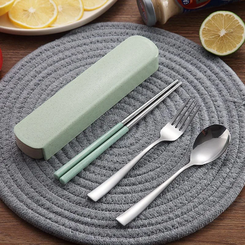 Portable Tableware Set Stainless Steel Dinnerware Set With Wheat Straw Handle Chopsticks Spoon Fork Travel Dinner Set A3
Portable Tableware Set Stainless Steel Dinnerware Set With Wheat Straw Handle Chopsticks Spoon Fork Travel Dinner Set A3
