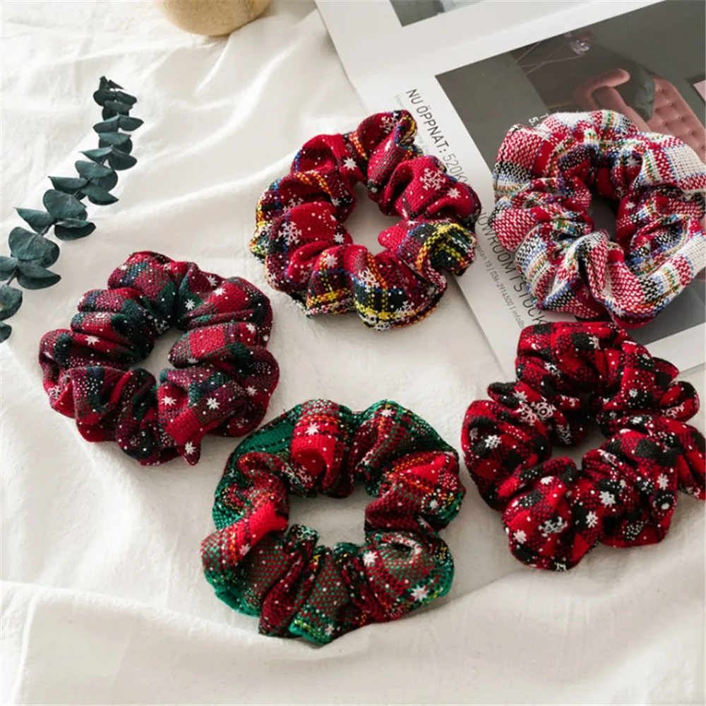 Fashion Christmas Colorful Hair Bands Korea Velvet Hair Scrunchie Elastic Hair Bands Printed color Soft Charming Scrunchie Hai
Fashion Christmas Colorful Hair Bands Korea Velvet Hair Scrunchie Elastic Hair Bands Printed color Soft Charming Scrunchie Hai