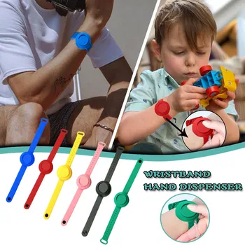 1PC Adult Children Silicone Wristband Hand Dispenser Handwash Gel Sanitizing Liquid Disinfectant Sanitizer Bracelet 6 Color
1PC Adult Children Silicone Wristband Hand Dispenser Handwash Gel Sanitizing Liquid Disinfectant Sanitizer Bracelet 6 Color