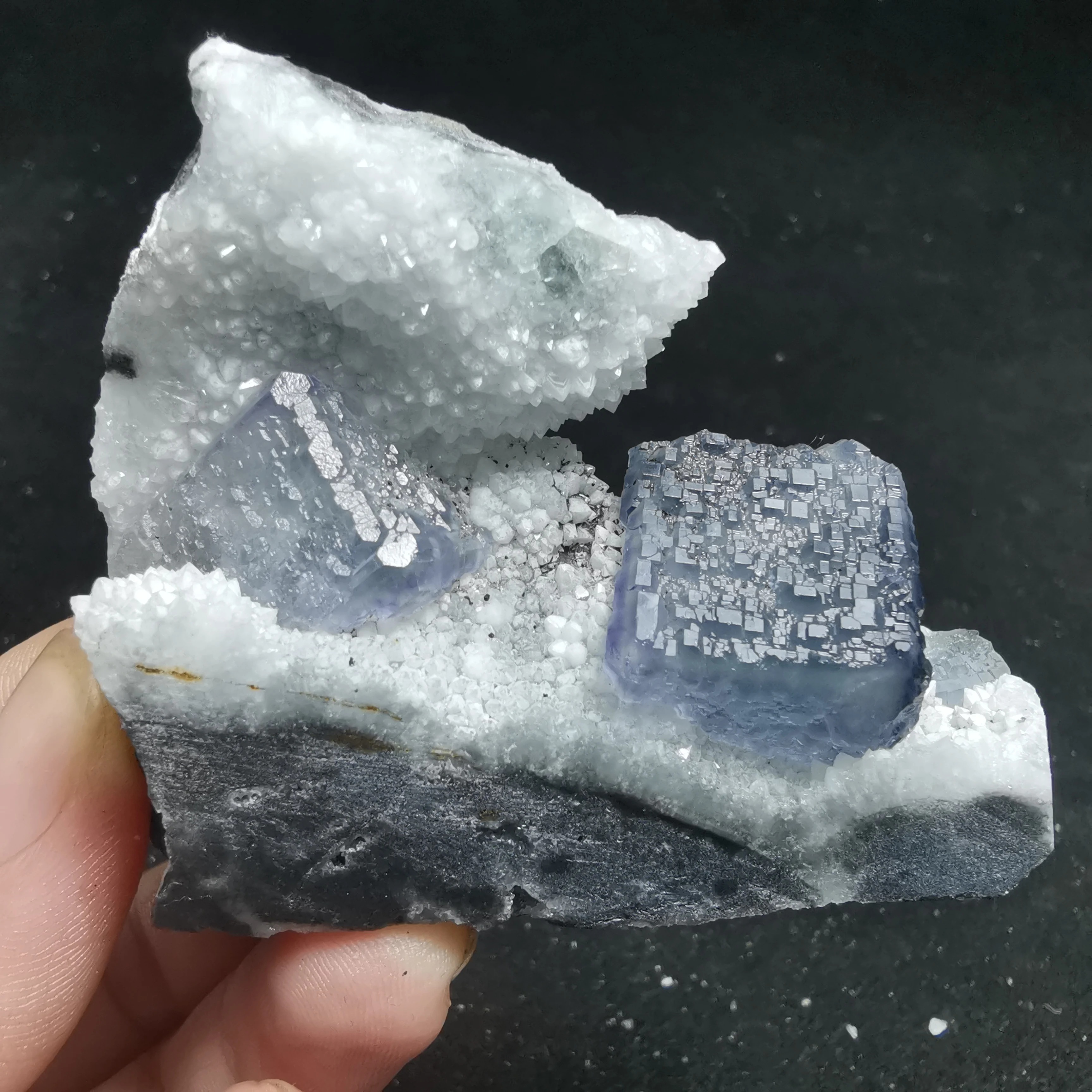 64.3g100% natural rare blue green fluorite cluster mineral crystal specimen stone and Crystal Healing Crystal
64.3g100% natural rare blue green fluorite cluster mineral crystal specimen stone and Crystal Healing Crystal
