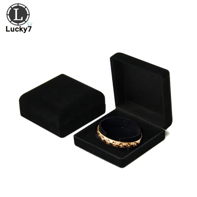 Premium Bangle Bracelet Box Black Velvet Coated Jewelry Display Boxes C Collar Jewellery Packaging Gift Holder Organizer Case
Premium Bangle Bracelet Box Black Velvet Coated Jewelry Display Boxes C Collar Jewellery Packaging Gift Holder Organizer Case