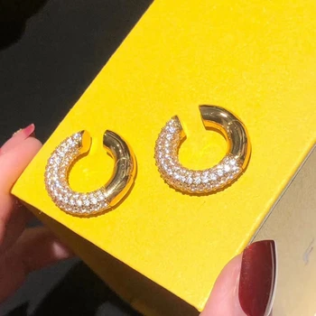 Yellow Gold Round Cuff Clip Earrings Paved Zirconia Stone Blingbling Clip Ear Top Brass Gold Women Party Wedding Jewelry
Yellow Gold Round Cuff Clip Earrings Paved Zirconia Stone Blingbling Clip Ear Top Brass Gold Women Party Wedding Jewelry
